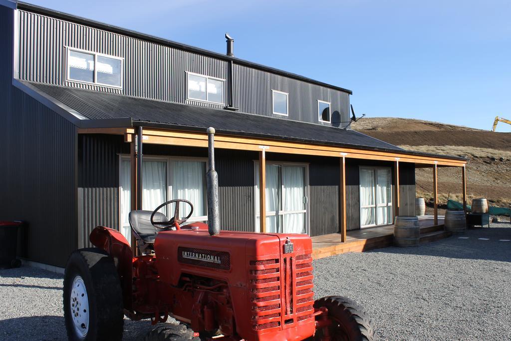 Vila Tractor Shed Lake Tekapo Exteriér fotografie